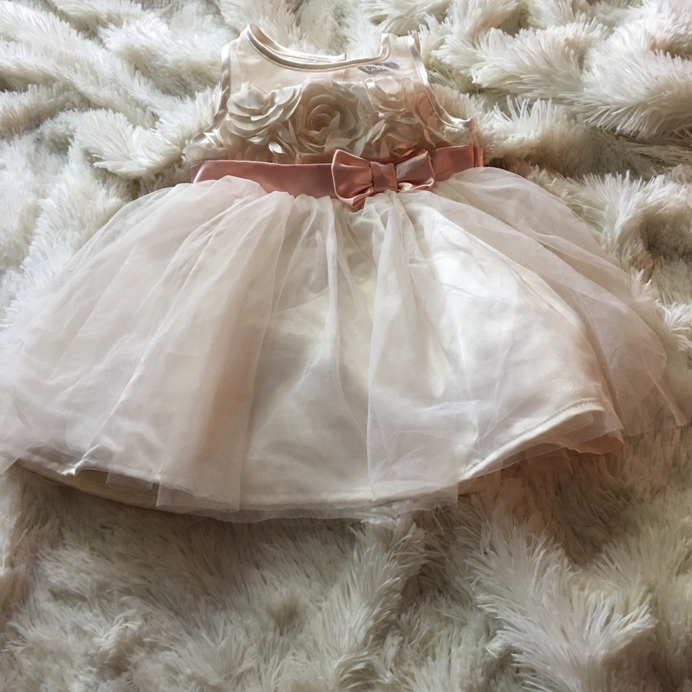 White flower dress
